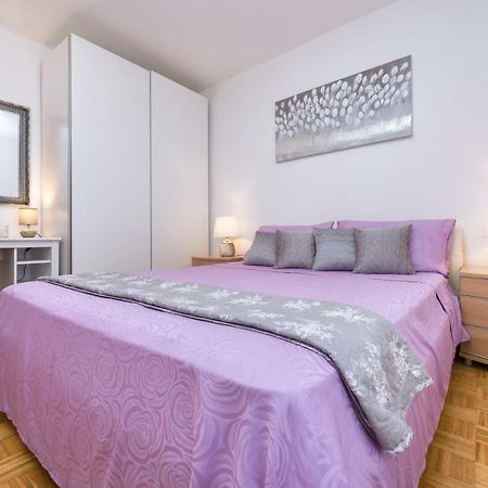 Apartment Kristina, Comfortable And Close To The Center 스플리트 외부 사진