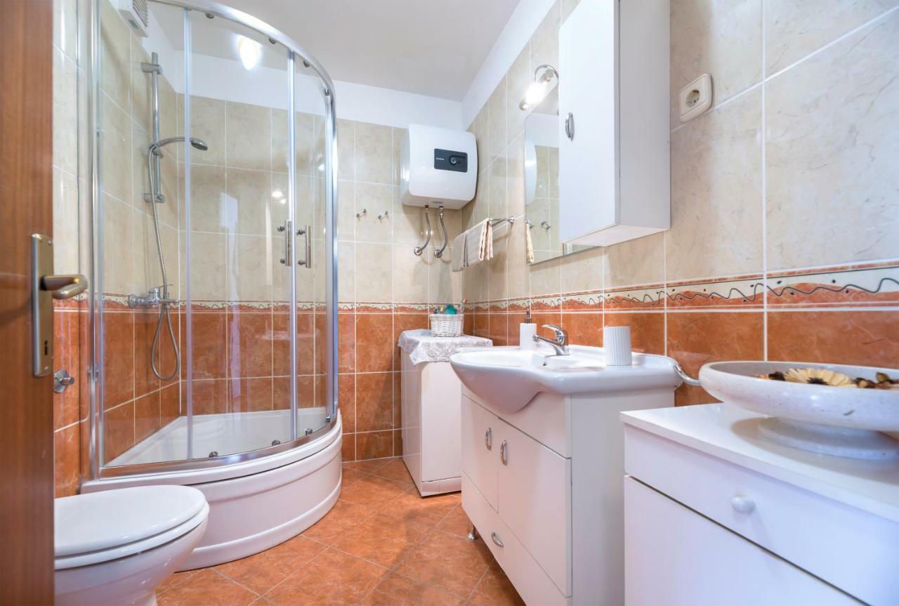 Apartment Kristina, Comfortable And Close To The Center 스플리트 외부 사진